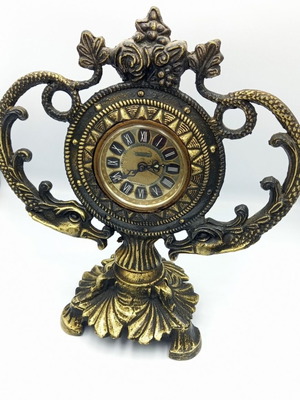 Vintage Blessing used mechanical table clock with 2 dragons