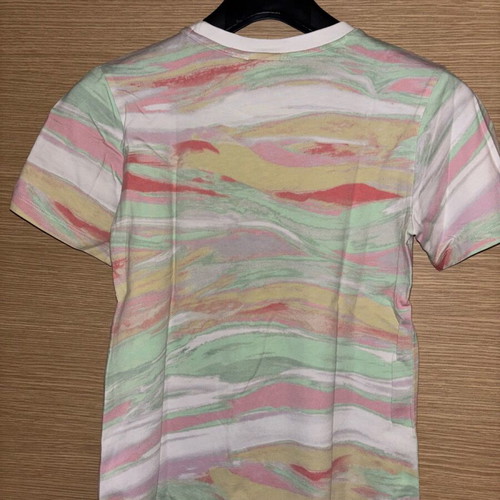 Adidas Kids T-shirt size 8 like new, multicolor