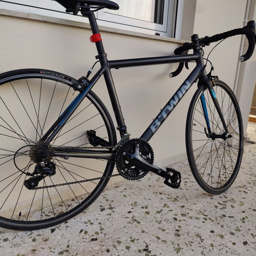 B'Twin Triban 500 road bike, size 54 / M, Shimano Sora
