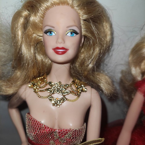 Barbie Holiday 2007, 2014, 2018, 2019 & A Christmas Carol dolls used, pack of 5