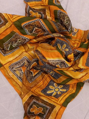 Копринен шал нов многоцветен, 85×85