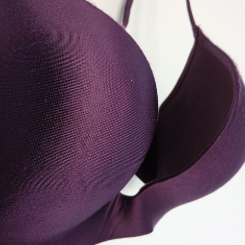 Triumph women's bra used, purple, size 80B with padding