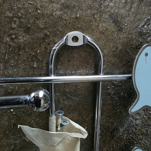 Kitchen roll holder and towel rack set inox with decorative fish like new