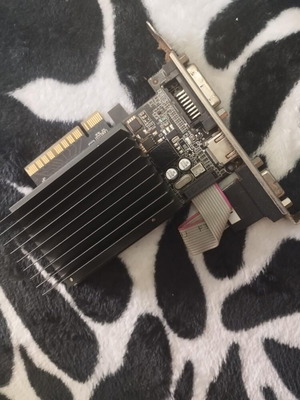 Nvidia GT710 graphics card like new