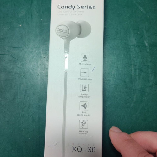 Candy Series XO-S6 Wired Headphones new