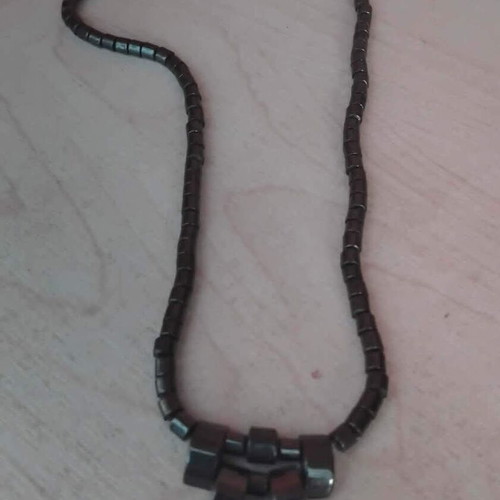 Hematite necklace like new, 20 cm length, gray