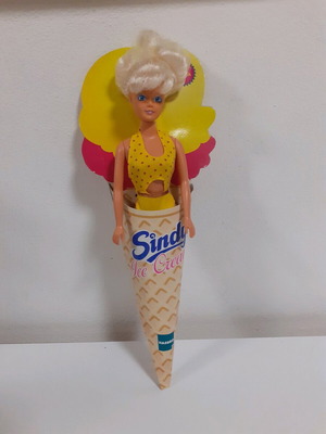 SINDY Ice Cream Hasbro new