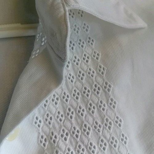 Benetton white sleeveless shirt with lace like new, size S