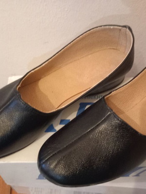Moccasins size 39, black leather, anatomical shoes