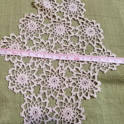 Crochet square like new, table mat 26x15 cm