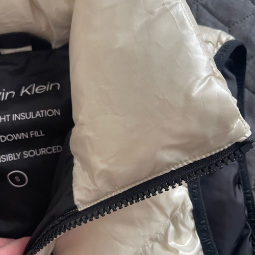 Calvin Klein women's down vest cream size small like new