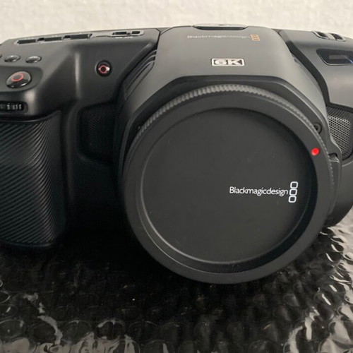 Blackmagic Design Pocket Cinema Camera 6K Canon EF Fit σαν καινούργιο