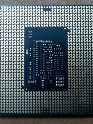 Intel Core i3-6100 Processor (6th Generation) like new