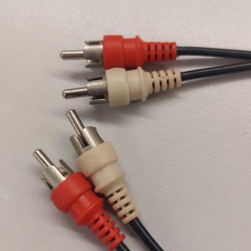 2xRCA Male Cable used, 1m length