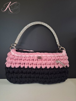 Handmade knitted bag with shiny handle and brooch, new