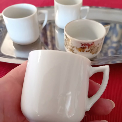 Vintage coffee cup set used, four cups with saucer