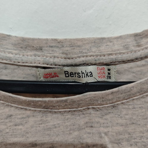 Bershka women's short-sleeve t-shirt medium used, pink and gray