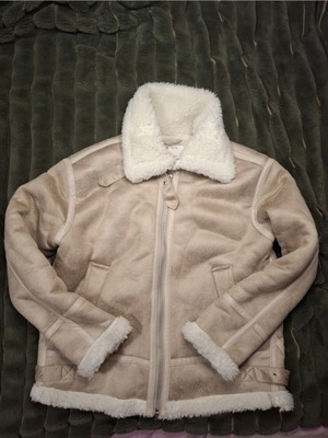 Winter Jacket with Fur like new, size S, beige