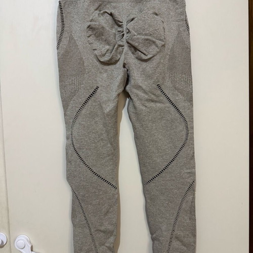 High-Waisted Leggings with Shaping and Push-Up Effect, Like New, Beige