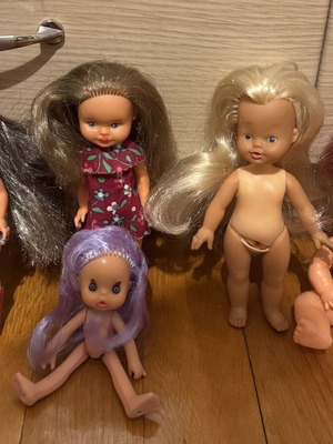 Vintage dolls pack, Niovi Kehagia Happy Sisters El Greco