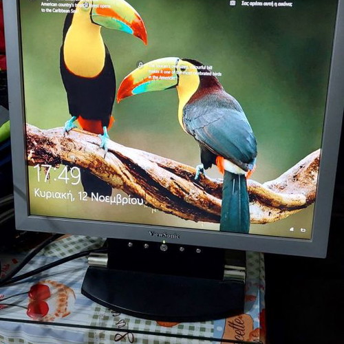 ViewSonic 17-inch computer monitor used with power cable