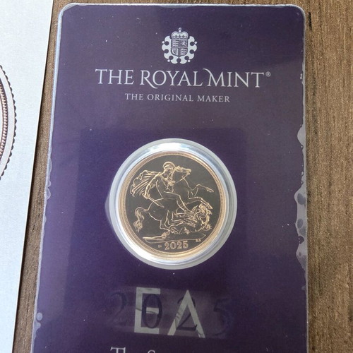 2025 St George and the Dragon Full Sovereign Gold Coin new with Greek mark