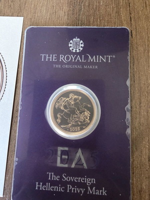 2025 St George and the Dragon Full Sovereign Gold Coin new with Greek mark