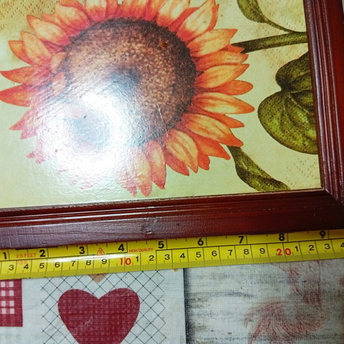 Key holder wooden 6 slots, hanging or tabletop, like new
