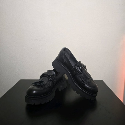 Lilimill women's leather moccasins black like new