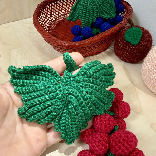 Basket with handmade fruit decoration