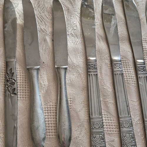 Silver-plated knives used, different designs, pack of 10