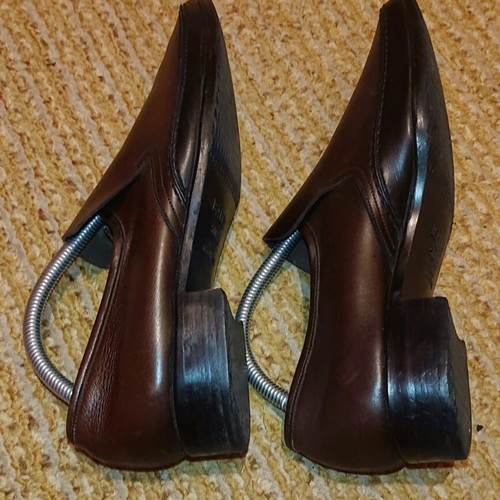 Bally shoes size 39 brown like new genuine leather