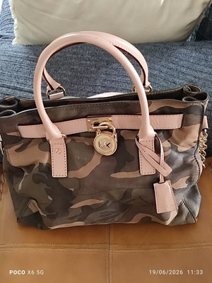 Michael Kors Hamilton Camouflage leather shoulder bag used, large
