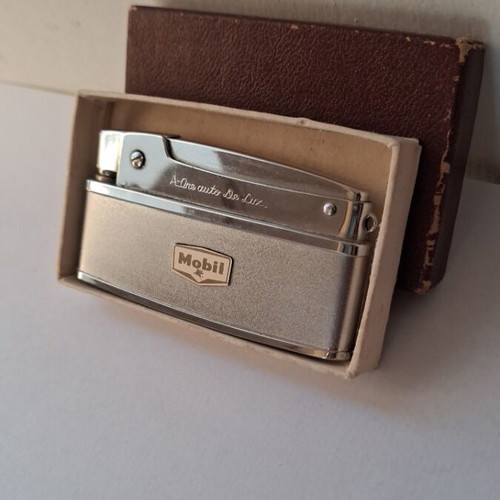 Mobil De Iixe lighter retro, like new