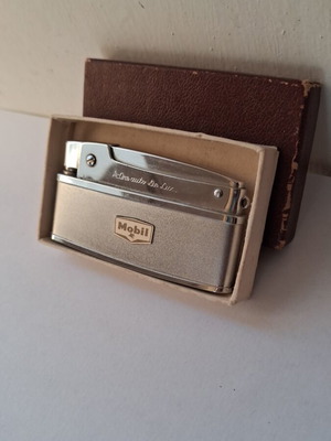 Mobil De Iixe lighter retro, like new