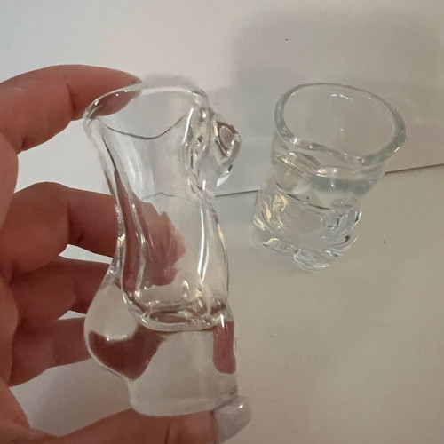 Glass shot glasses like new, set of 2, female body shape
