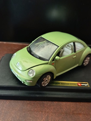 Volkswagen Beetle μεταλλικό αυτοκινητάκι 1998 σαν καινούργιο από Burago