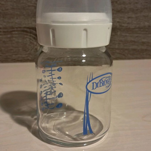 Dr Brown's glass baby bottle like new without nipple