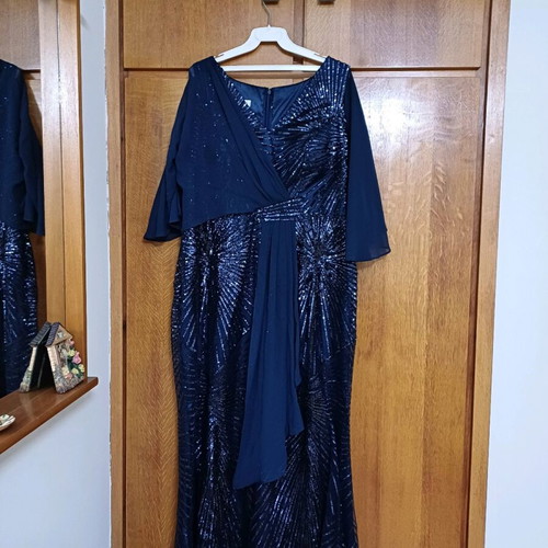 Dark blue evening dress like new, size 9XL