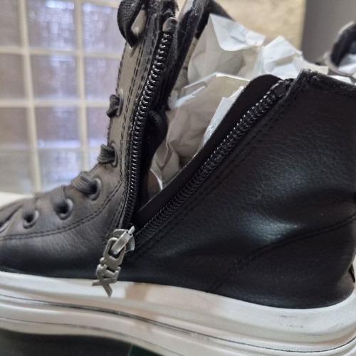 XTI Kids sneakers boots size 38 used, black and white