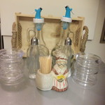 Kitchen set 8 pieces new serving items