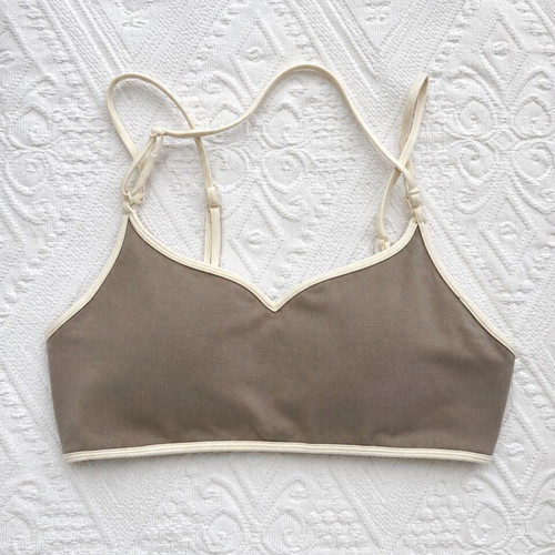 Thrivin sportswear set gray and white used, size S bra XS leggings