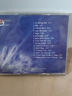 JERONIMO GROOVY MANIA 17 CD ELECTRONIC