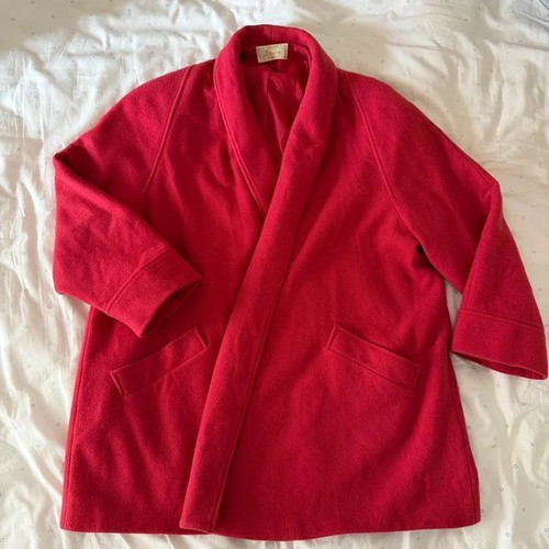 Kimono coat Eastex Heirloom raspberry pink like new, wool