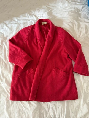 Kimono coat Eastex Heirloom raspberry pink like new, wool
