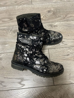 S.Oliver boots like new, natural leather, size 35.5