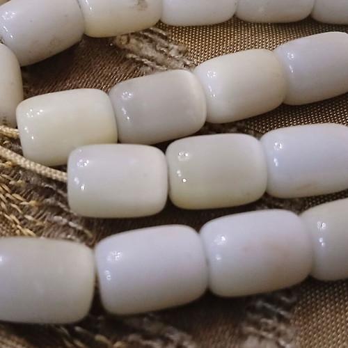 Worry beads used with 33 beads, probable semi-precious stone