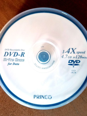 Spindle with 10 DVD-R discs new and unscratched