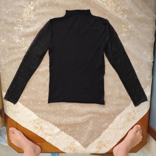 Black elastic blouse like new 100% polyester