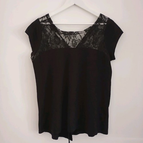 Black lace blouse Envy size M like new